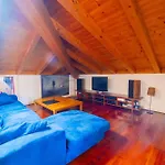 Lovely 2Br House In Beautiful Green Area
